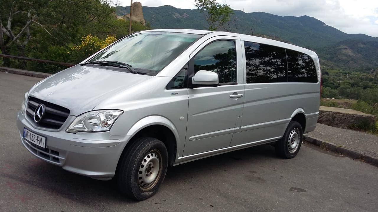 Private transfers in Georgia for 4 persons
